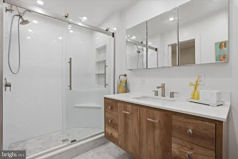 $485,000 | 1512 Montrose Street, Philadelphia, PA 19146