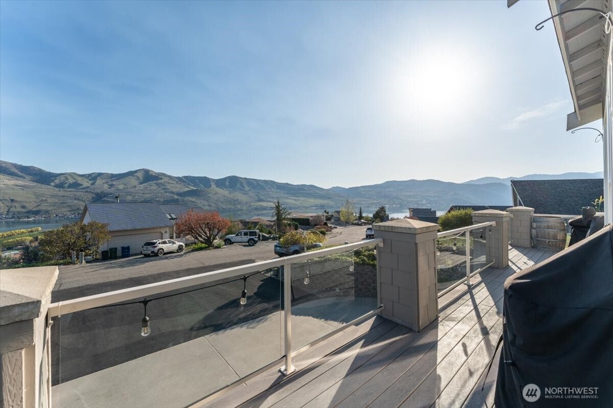 200 Crescent Street Chelan, WA 98816 - Photo 14 of 40