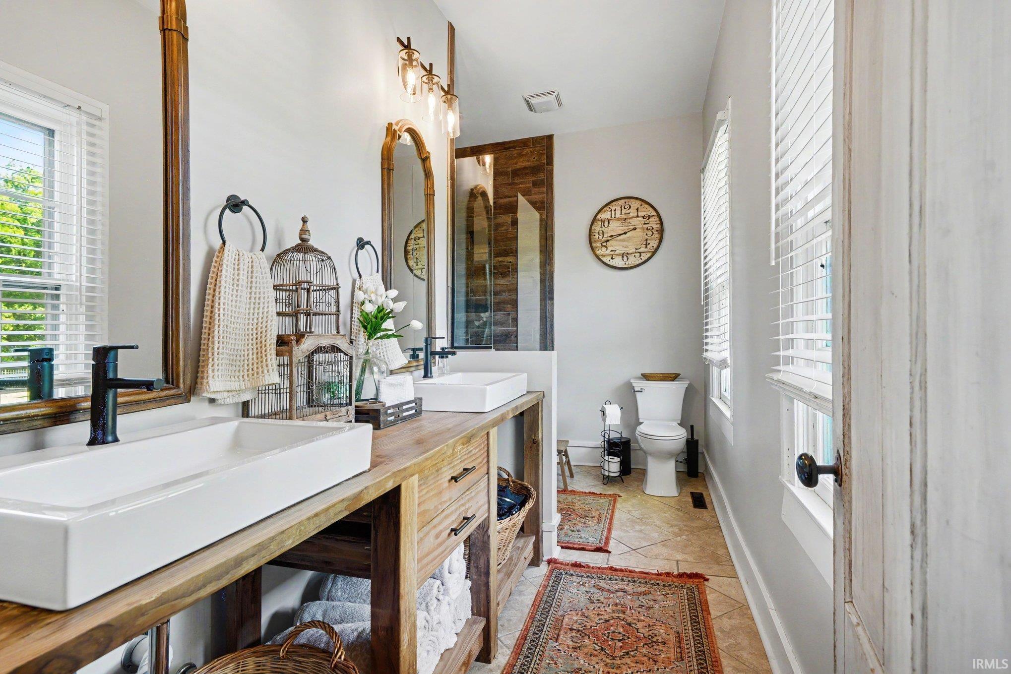 13546 Brick Road Granger, IN 46530 - Photo 13 of 31 Gallery Image 13