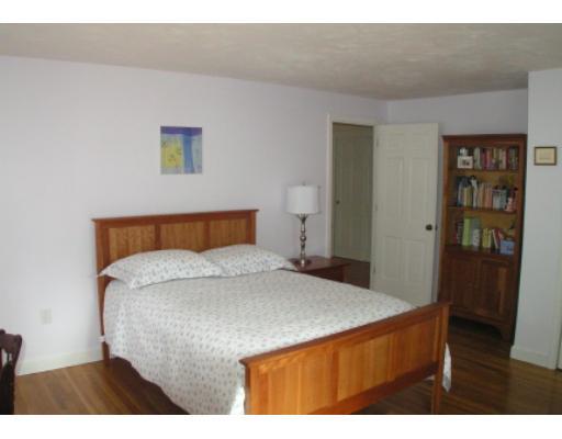 7 Standish Road Norfolk, MA 02056 - Photo 27 of 30 Gallery Image 27