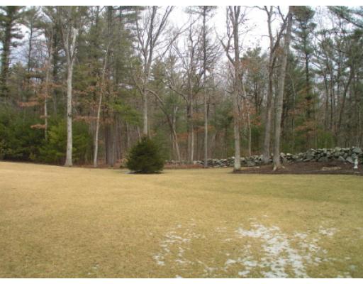 7 Standish Road Norfolk, MA 02056 - Photo 30 of 30 Gallery Image 30