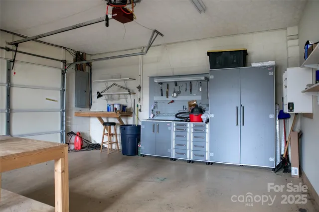 $775,000 | 42 Tsitsi Court, Brevard, NC 28712