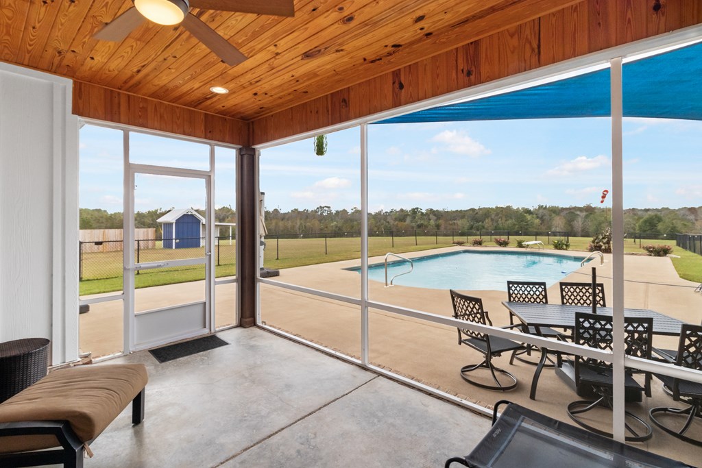 2512 Old Chipley Road Slocomb, AL 36375 - Photo 40 of 71