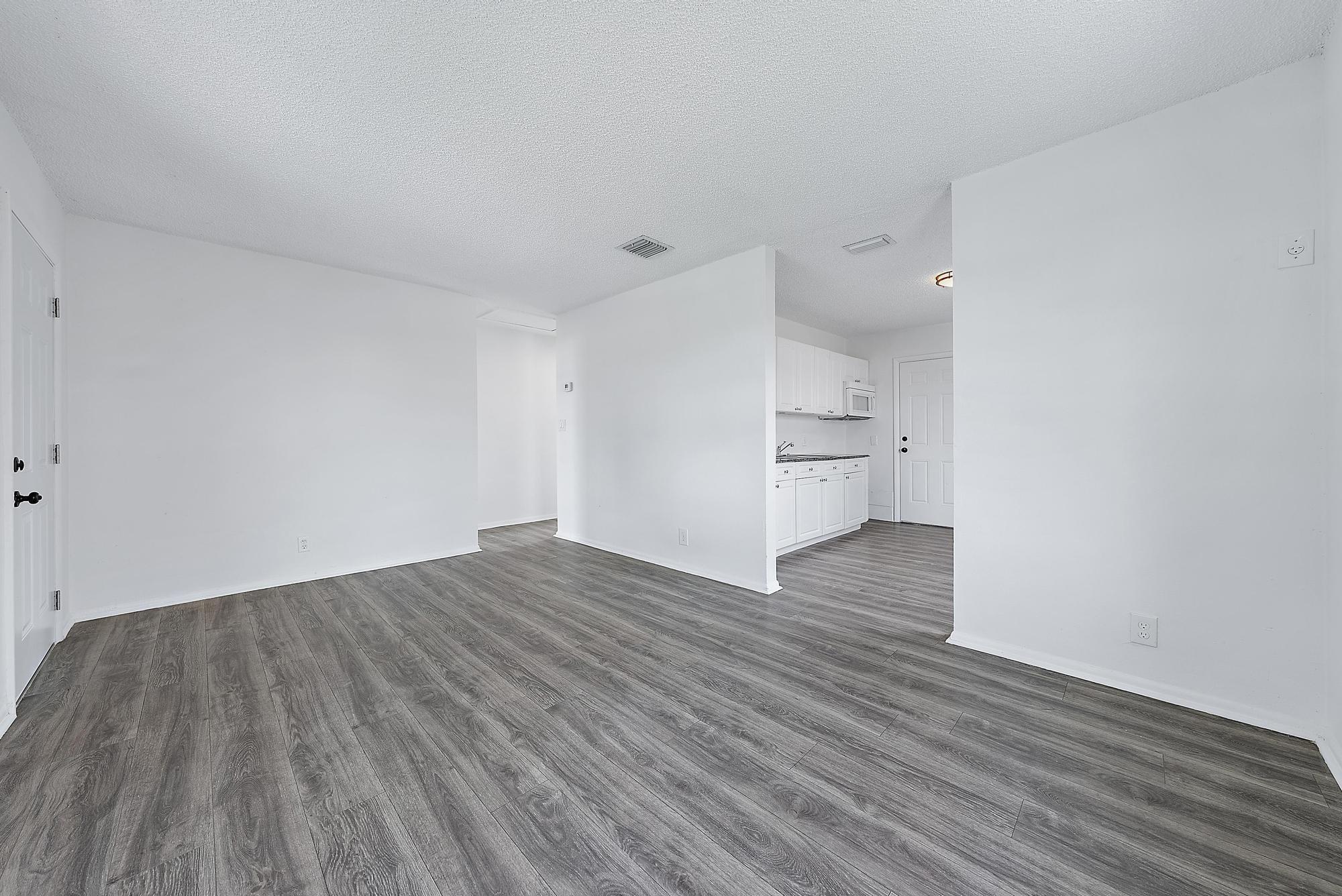 579 West 4th Street Riviera Beach, FL 33404 - Photo 2 of 13 579 W 4th Street-1