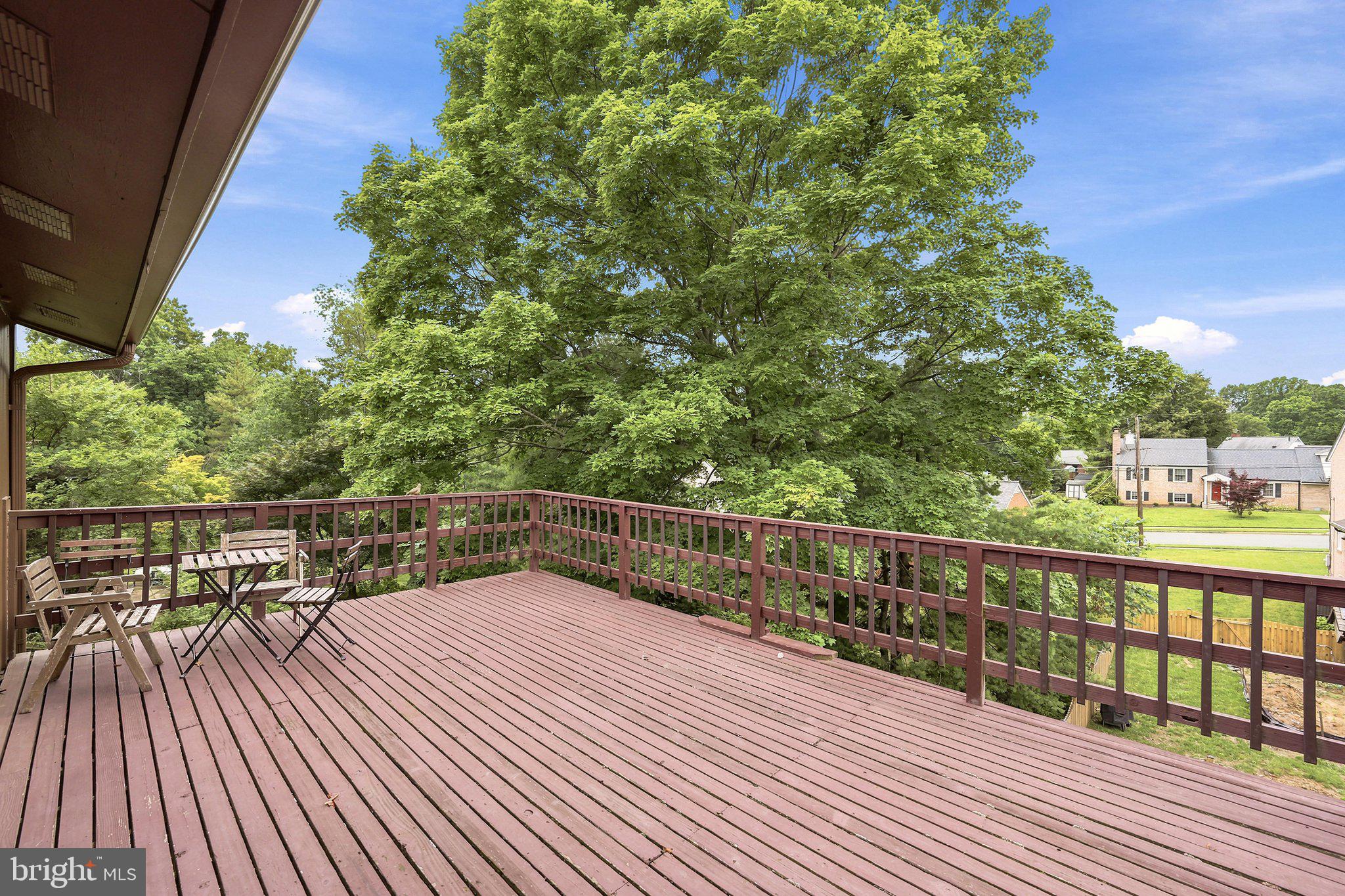 8811 Burbank Road Annandale, VA 22003 - Photo 24 of 53 Deck View