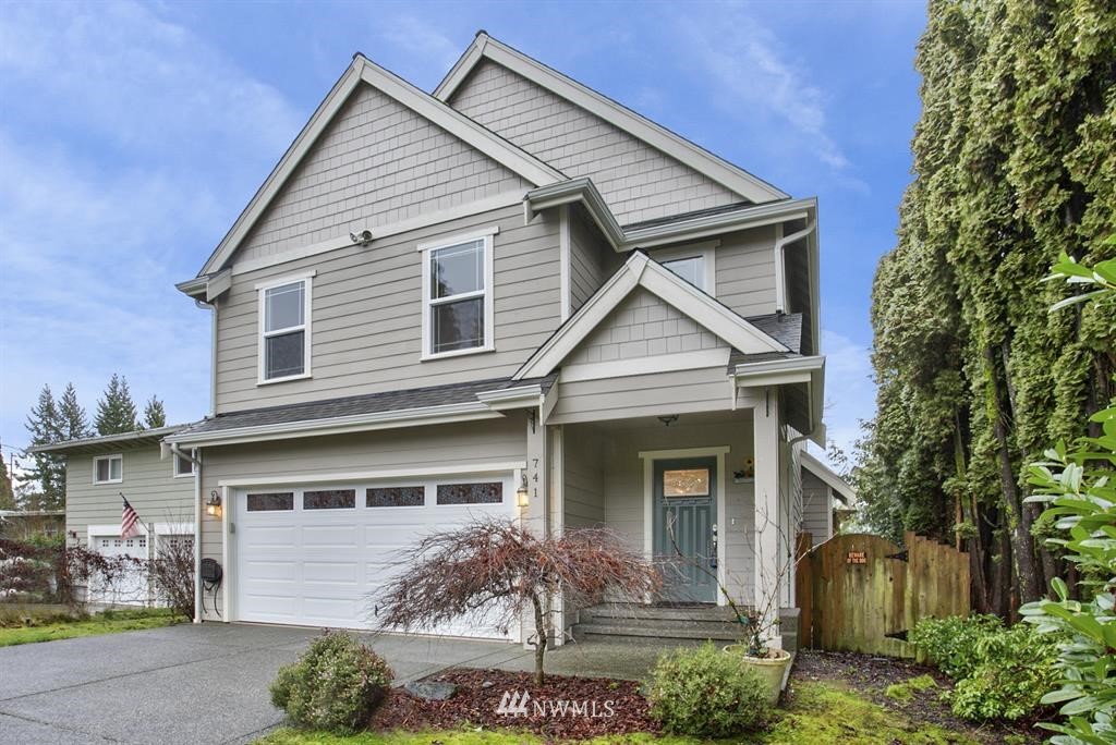 741 Rasmussen Lane Bremerton, WA 98310 - Photo 1 of 25 Gallery Image 1