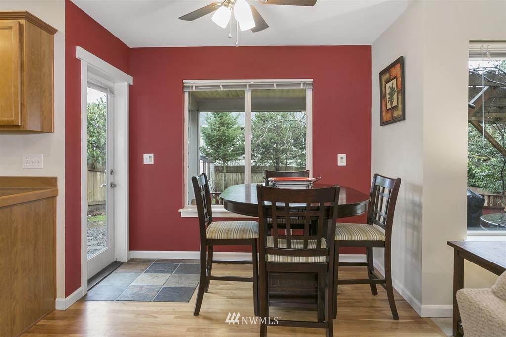 741 Rasmussen Lane Bremerton, WA 98310 - Photo 9 of 25 Gallery Image 9