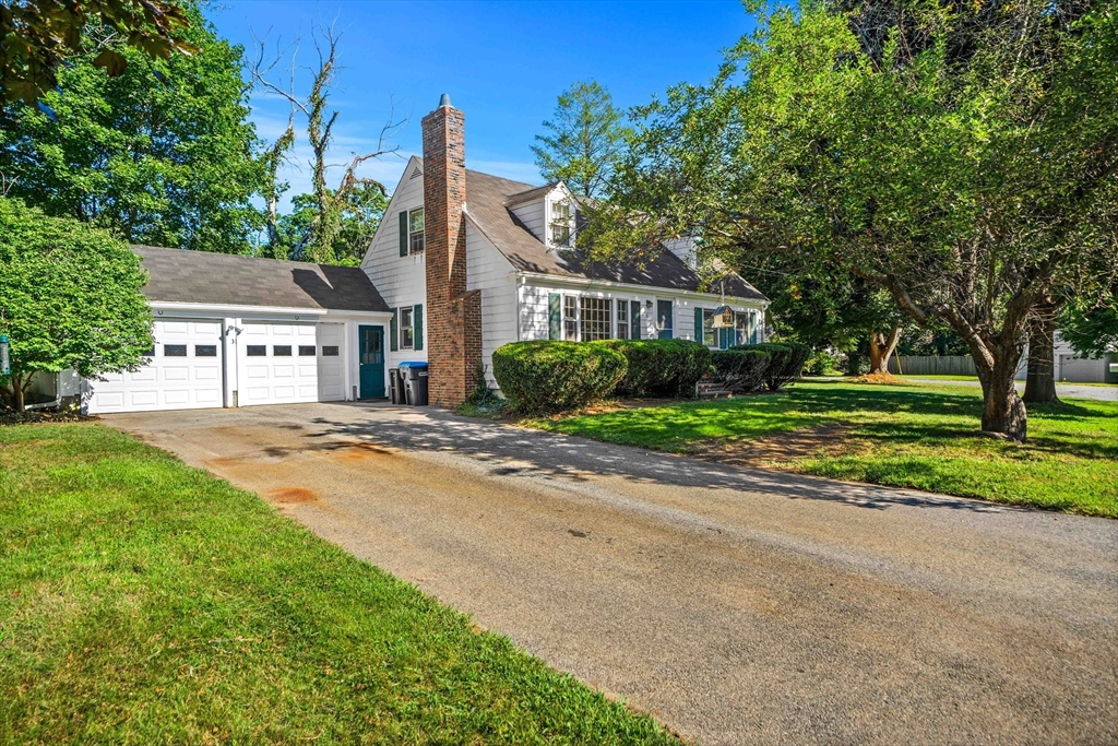 31 Homestead Circle Hamilton, MA 01982 - Photo 25 of 38 Gallery Image 25