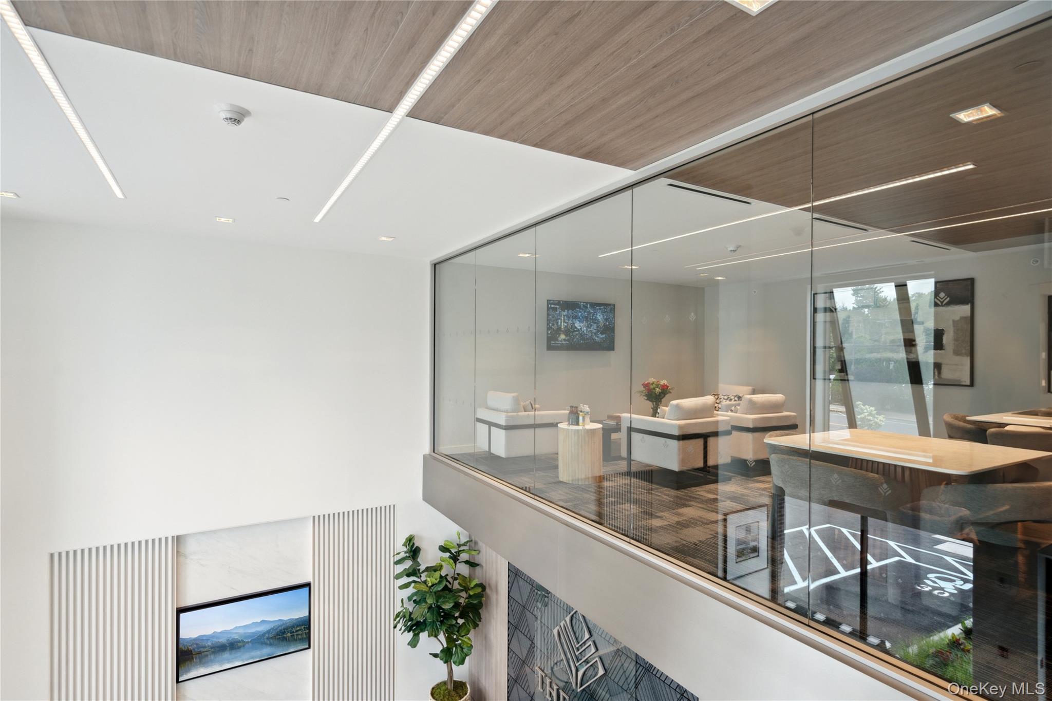 218 Middle Neck Road, Unit 211 Great Neck, NY 11021 - Photo 14 of 20