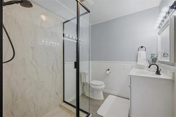 $490,000 | 736 Westwood Drive, Sherman, TX 75092