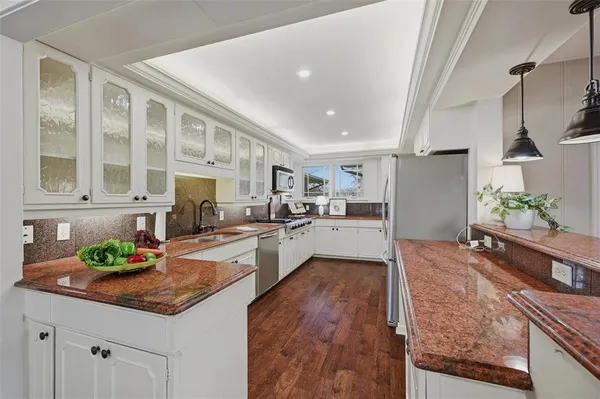 $490,000 | 736 Westwood Drive, Sherman, TX 75092