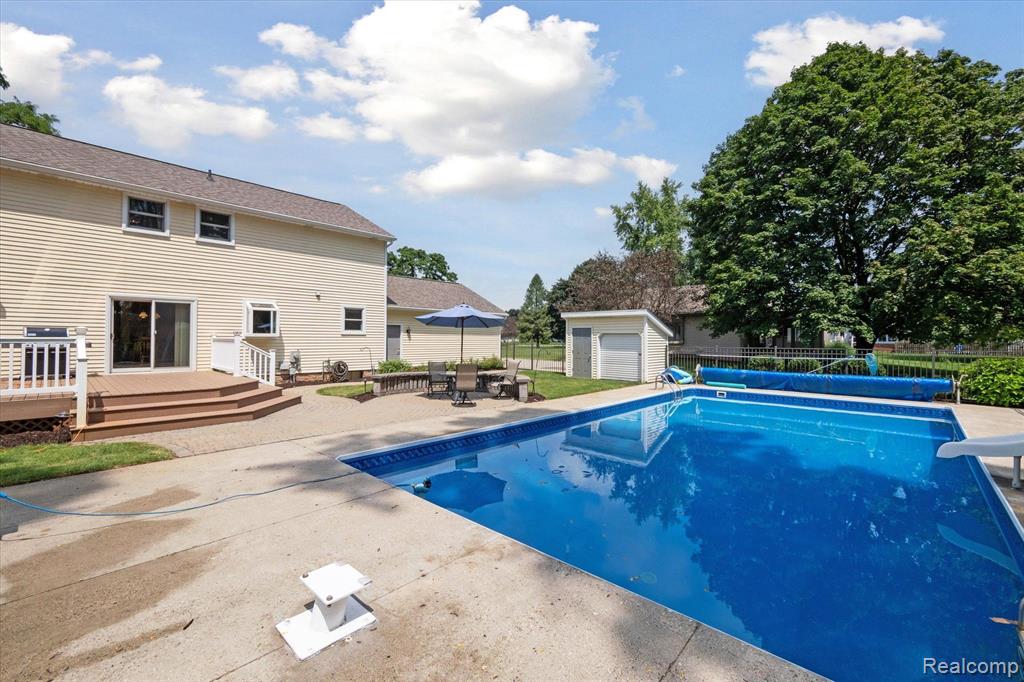 6182 Oak Valley Road Brighton, MI 48116 - Photo 54 of 69 Gallery Image 54