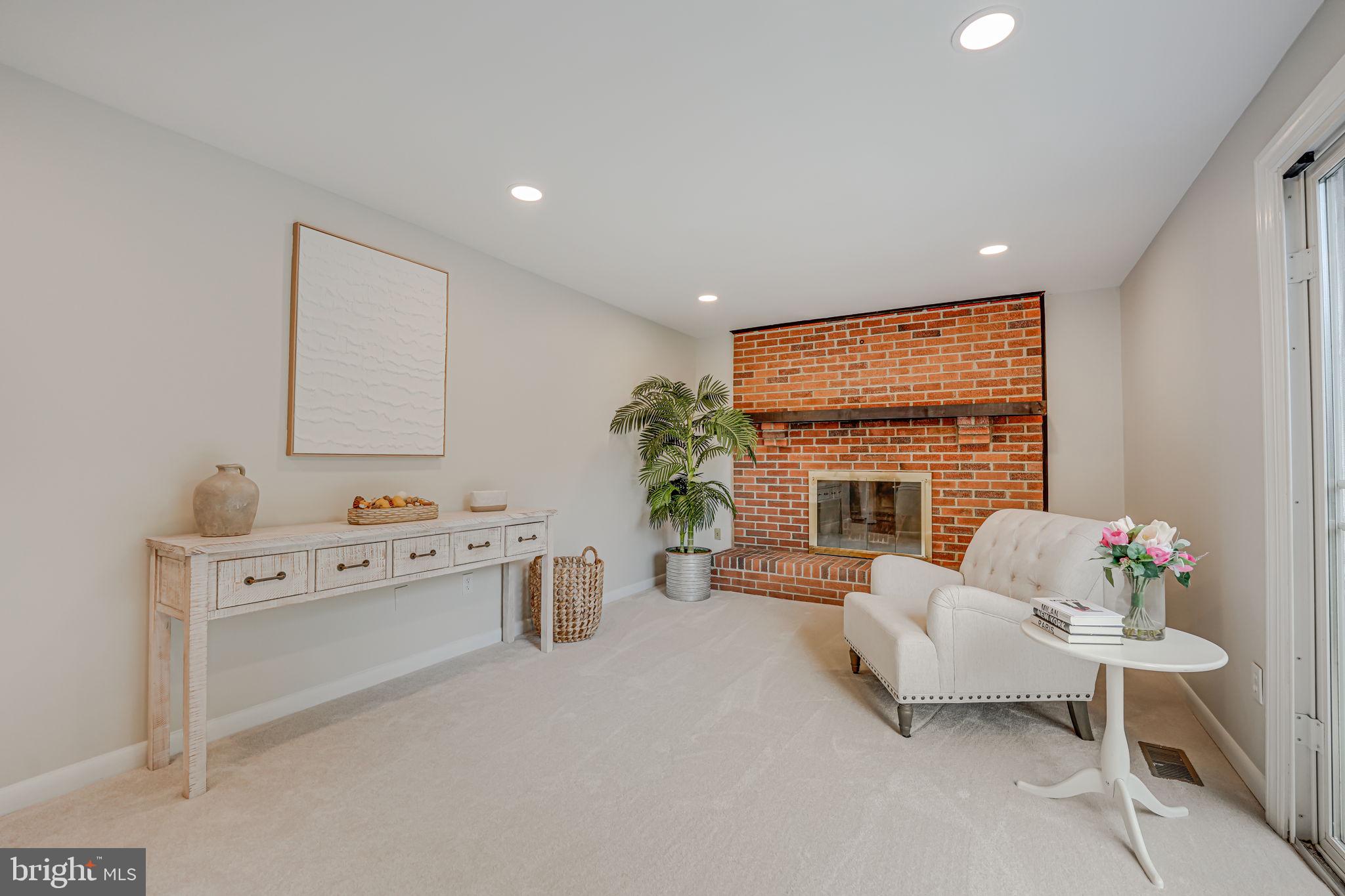 7003 Bedrock Road Alexandria, VA 22306 - Photo 14 of 56 Gallery Image 14