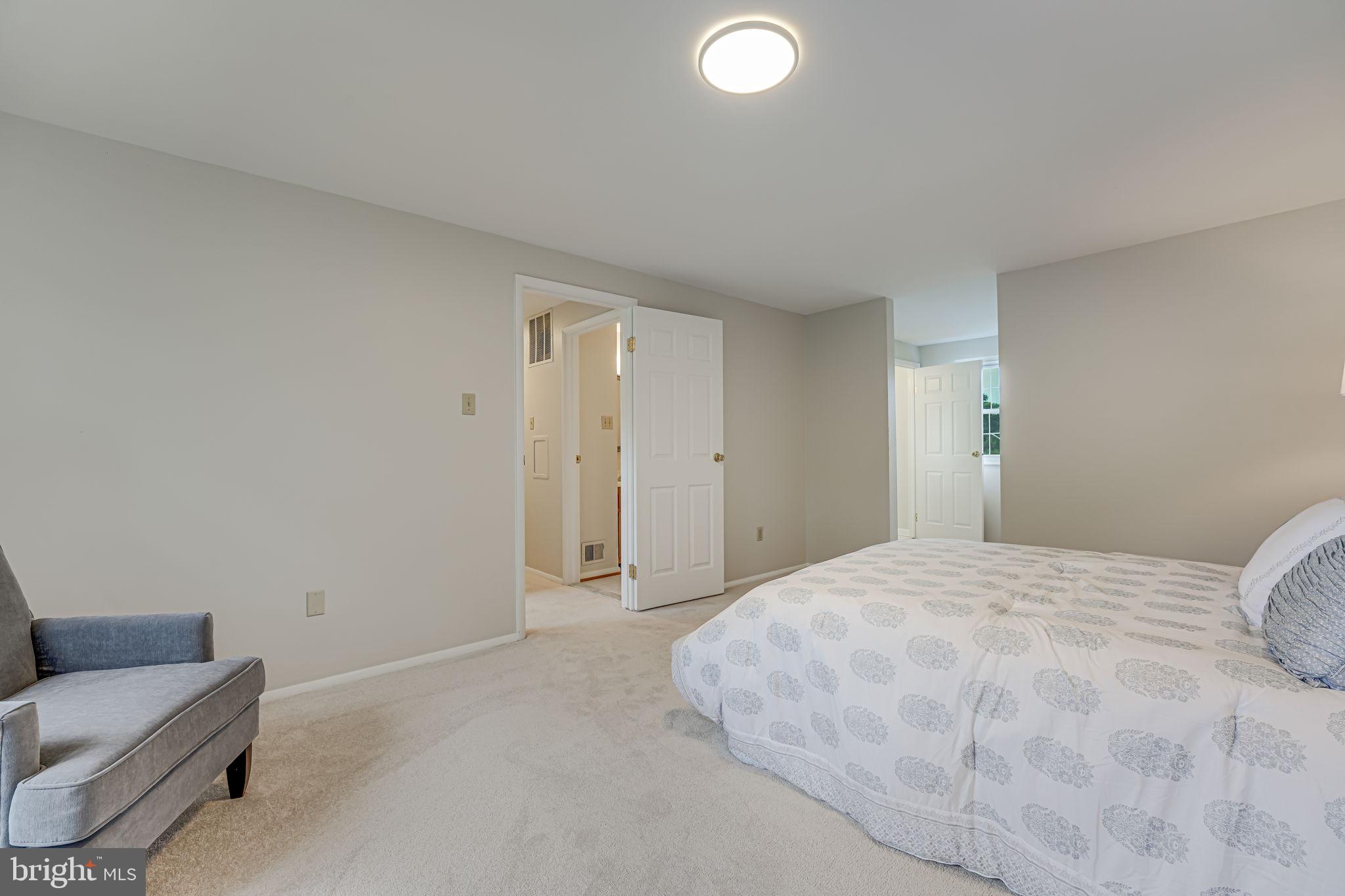 7003 Bedrock Road Alexandria, VA 22306 - Photo 18 of 56 Gallery Image 18