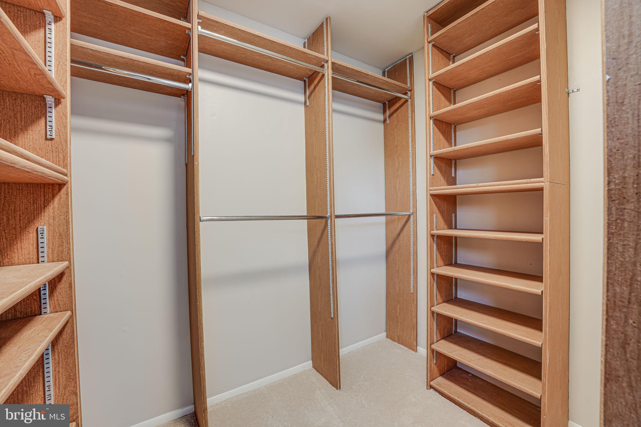 7003 Bedrock Road Alexandria, VA 22306 - Photo 19 of 56 Gallery Image 19