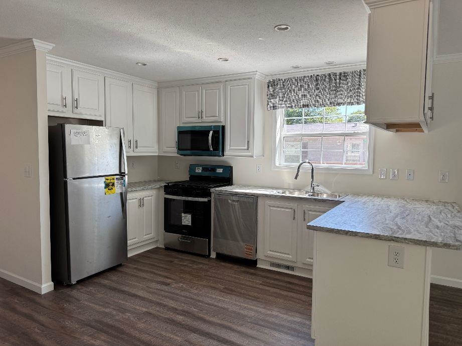 464 Boston Post Road, Unit 48 Amherst, NH 03031 - Photo 2 of 15 Gallery Image 2