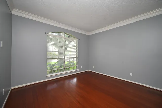 $2,550 | 6419 Sutter Park Lane, Houston, TX 77066