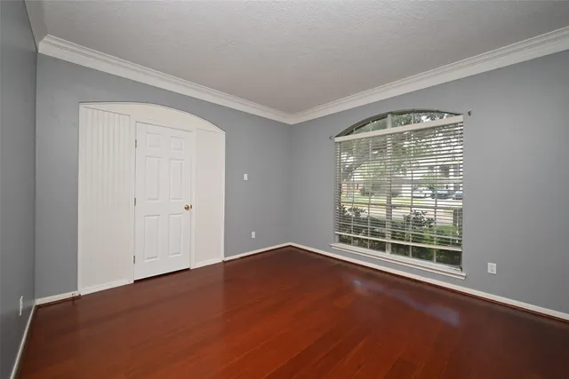 $2,550 | 6419 Sutter Park Lane, Houston, TX 77066