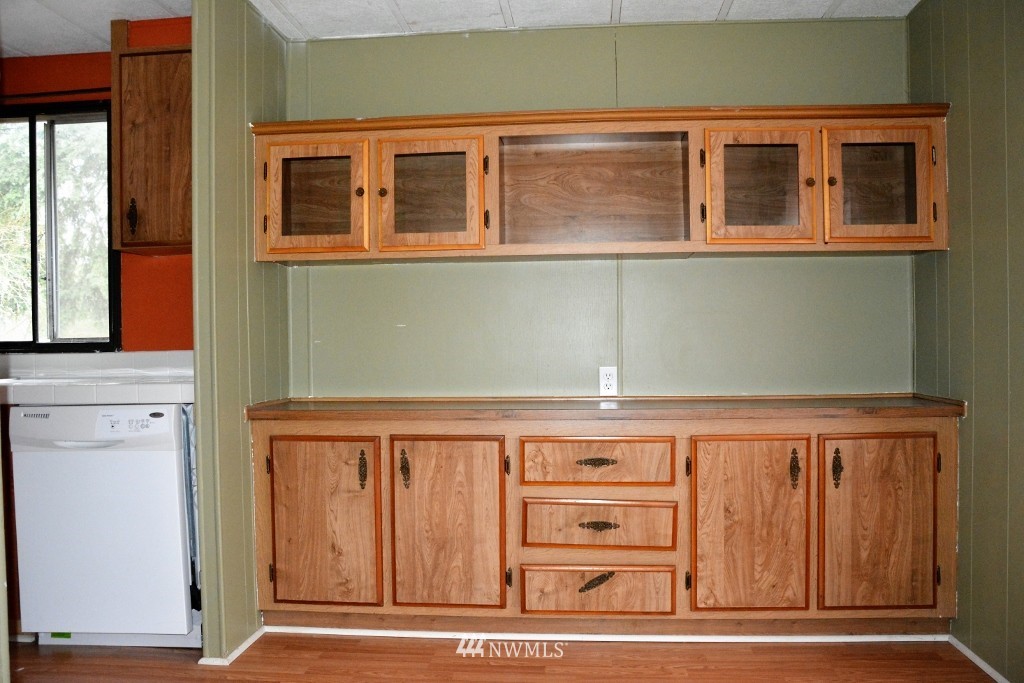 24021 Witte Road Southeast Maple Valley, WA 98038 - Photo 16 of 23