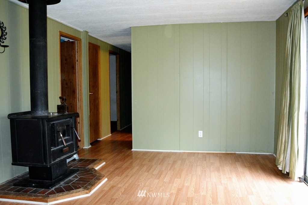 24021 Witte Road Southeast Maple Valley, WA 98038 - Photo 20 of 23