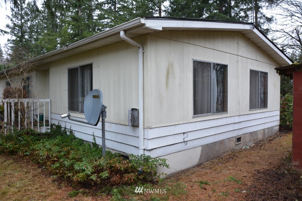 24021 Witte Road Southeast Maple Valley, WA 98038 - Photo 3 of 23