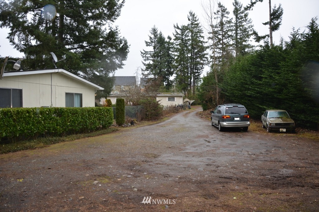24021 Witte Road Southeast Maple Valley, WA 98038 - Photo 5 of 23