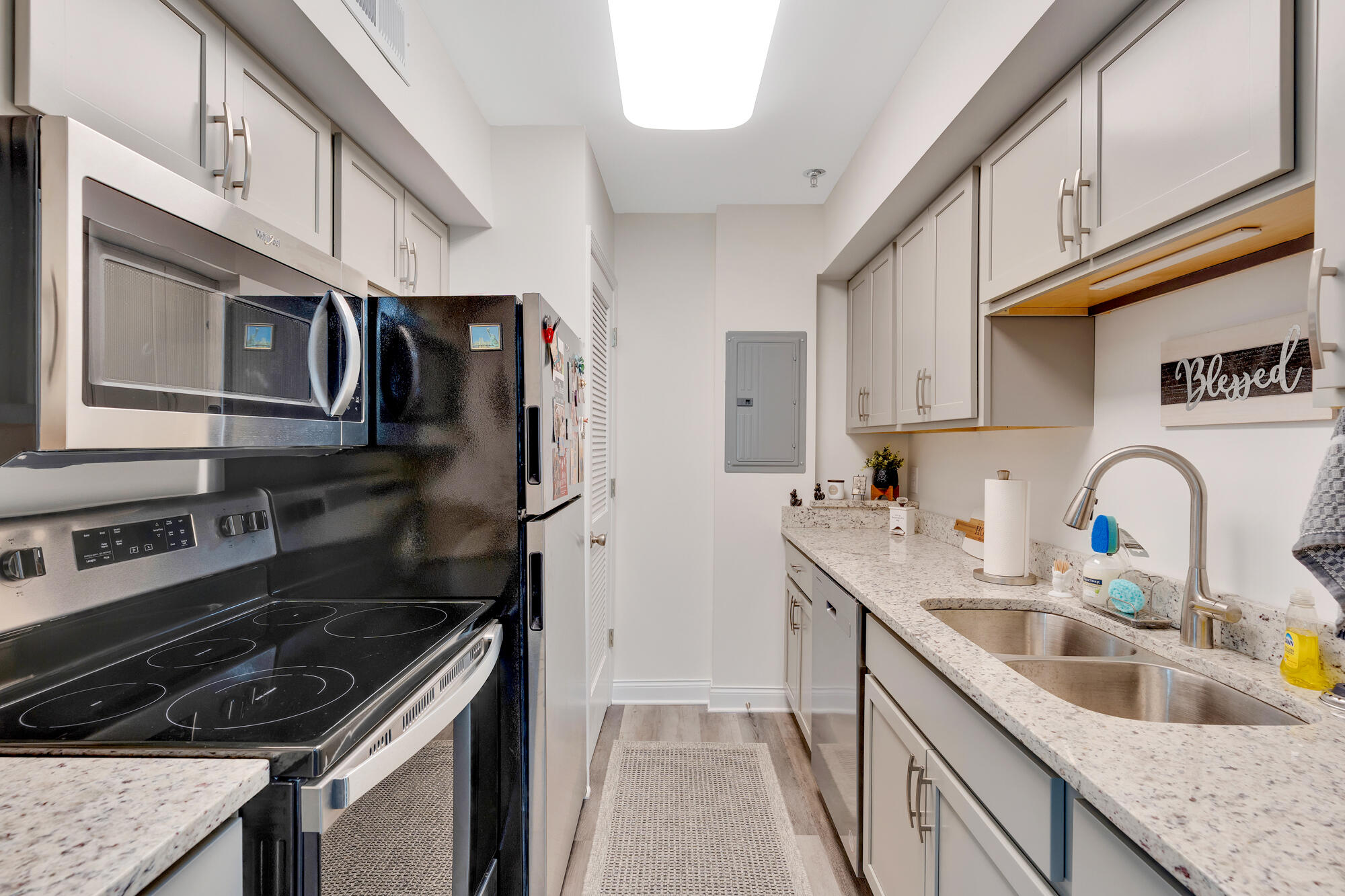 900 Mountain Creek Road, Unit M166 Chattanooga, TN 37405 - Photo 8 of 30 900-Mtn-Creek-Rd-M166-MLS-Photos-8