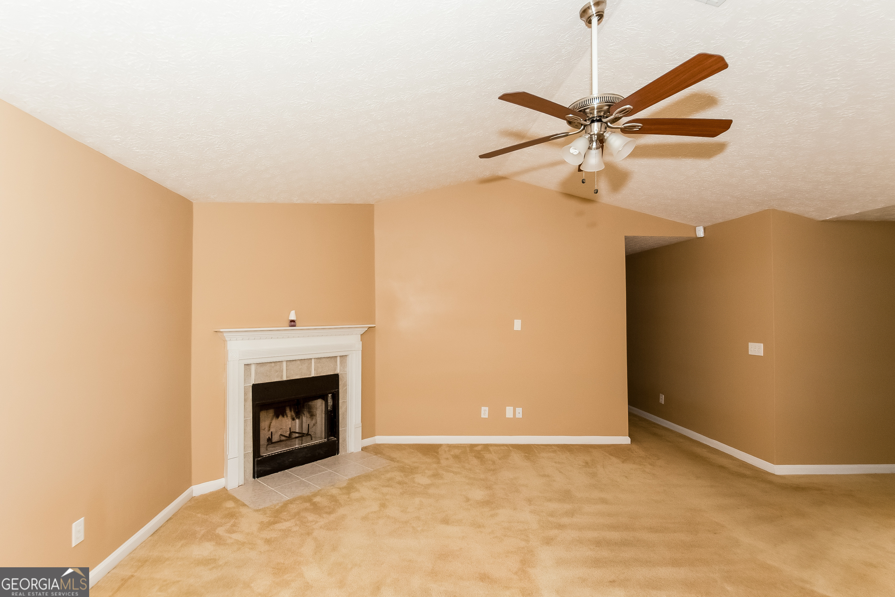 159 Livingston Lane Covington, GA 30016 - Photo 3 of 17