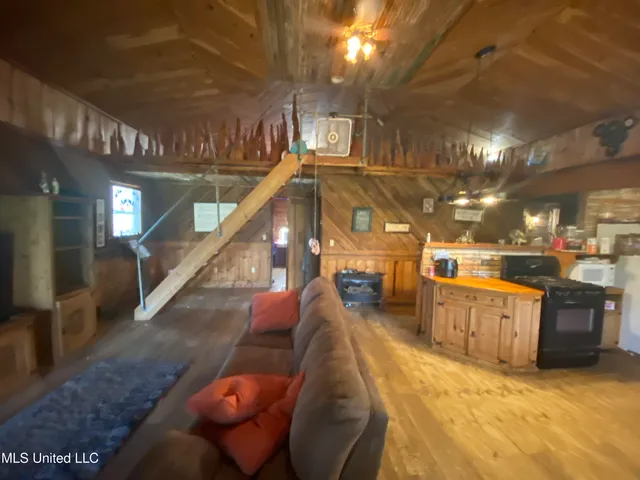 $115,000 | 304 Levee Street, Jonesville, LA 71343