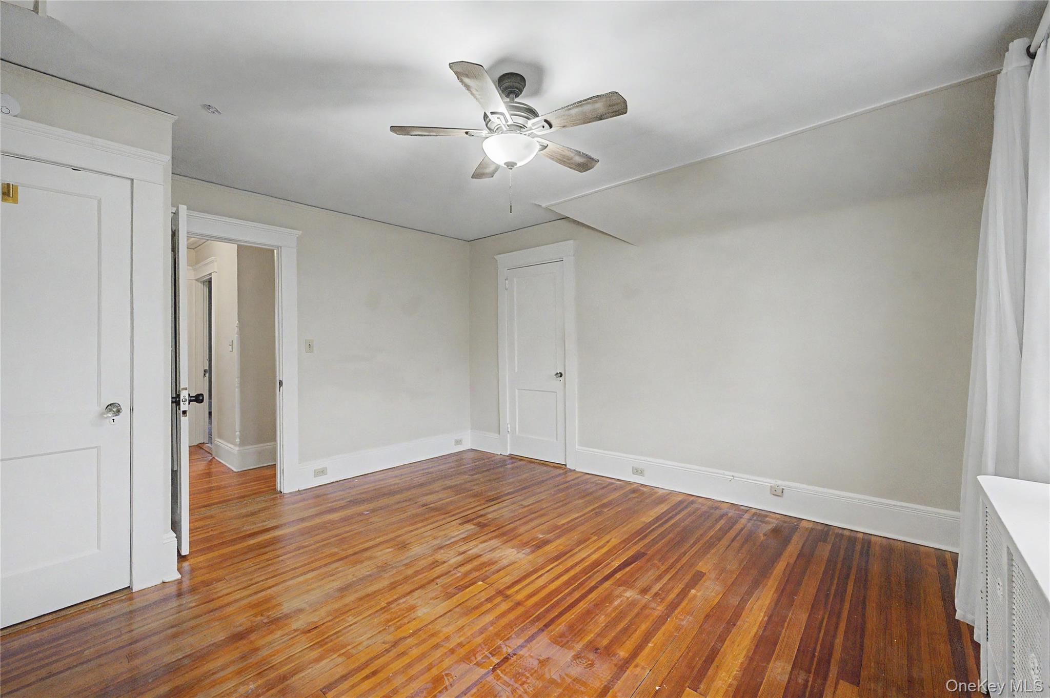40 Dewey Avenue New Rochelle, NY 10801 - Photo 13 of 17