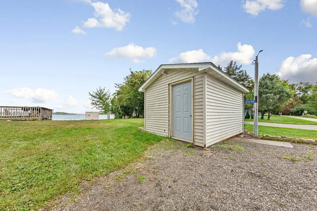 $425,000 | 49279 Sportsmans Lane, Waterville, MN 56096