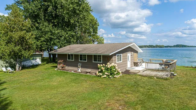 $425,000 | 49279 Sportsmans Lane, Waterville, MN 56096