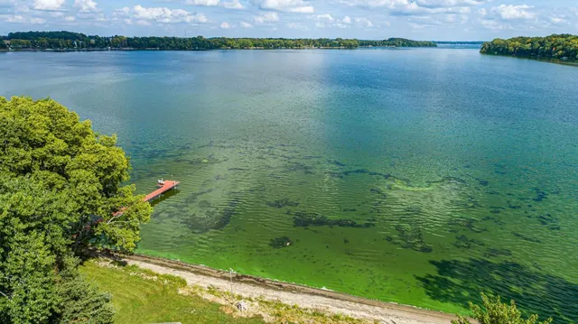 $425,000 | 49279 Sportsmans Lane, Waterville, MN 56096