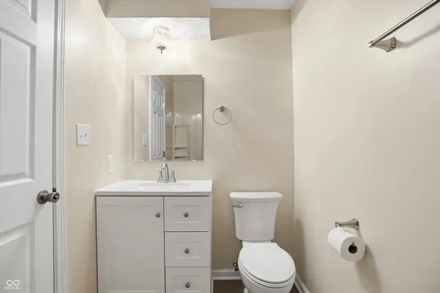 $250,000 | 5991 Evelyn Avenue, Franklin, IN 46131