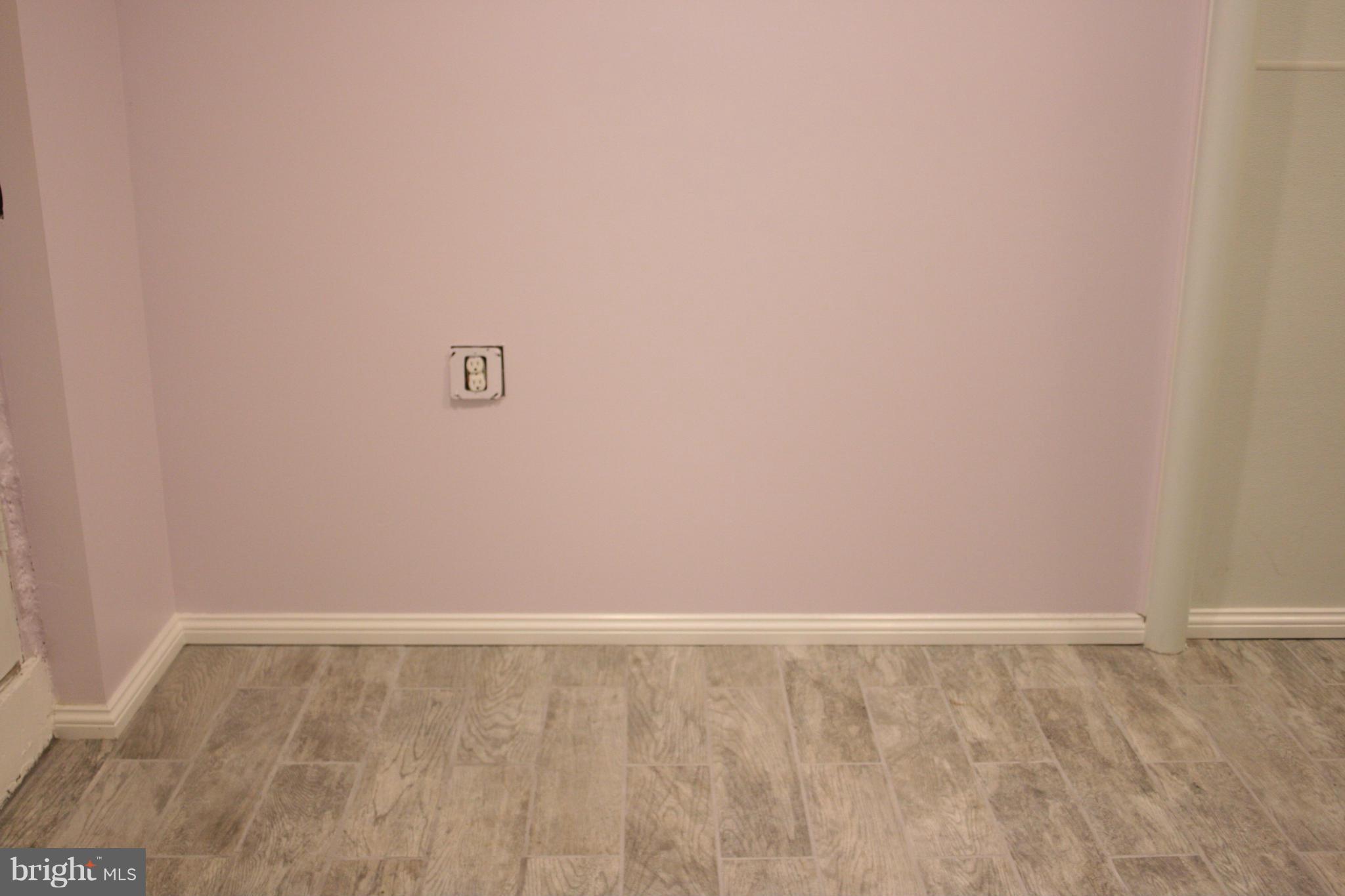4014 Deepwood Road Baltimore, MD 21218 - Photo 24 of 30 Mud Room/ Flex Space