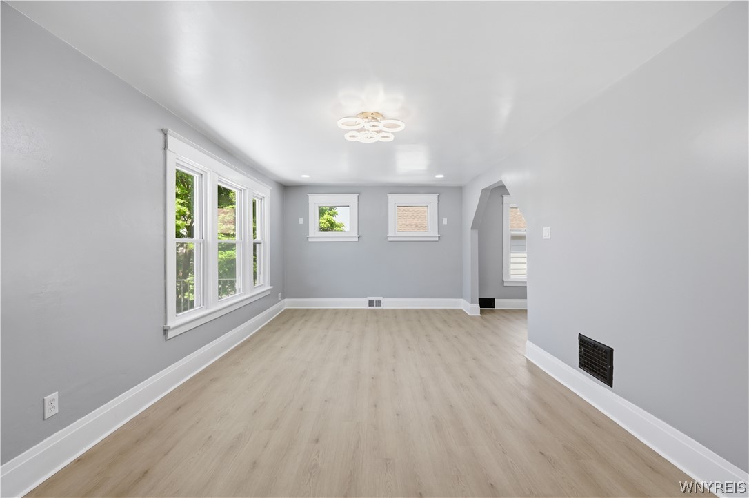 129 Ridge Park Avenue Buffalo, NY 14211 - Photo 37 of 47