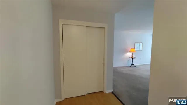 $439,900 | 2210 Hilltop Road, Mahwah, NJ 07430