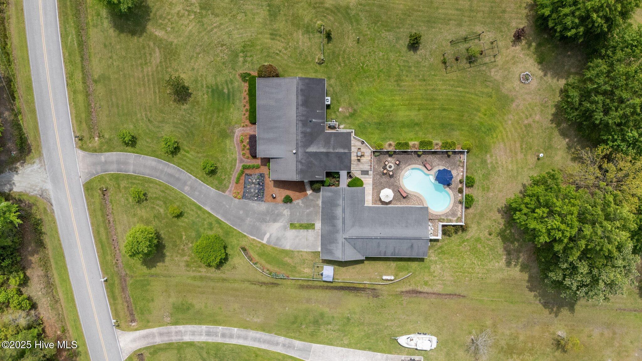 578 Alligator Loop Road Merritt, NC 28556 - Photo 45 of 57 10-web-or-mls-DJI_20250424120400_0428_D