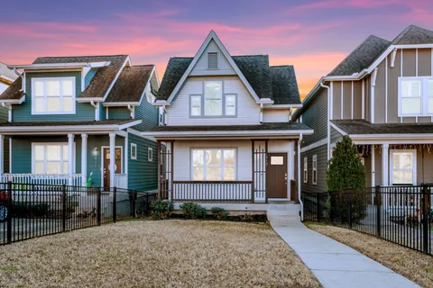 $674,900 | 5413 Kentucky Avenue, Nashville, TN 37209