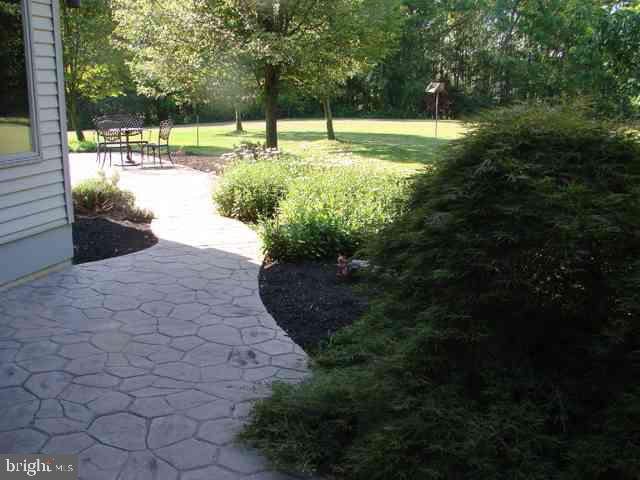 237 Richland Road Carlisle, PA 17015 - Photo 14 of 20 Gallery Image 14