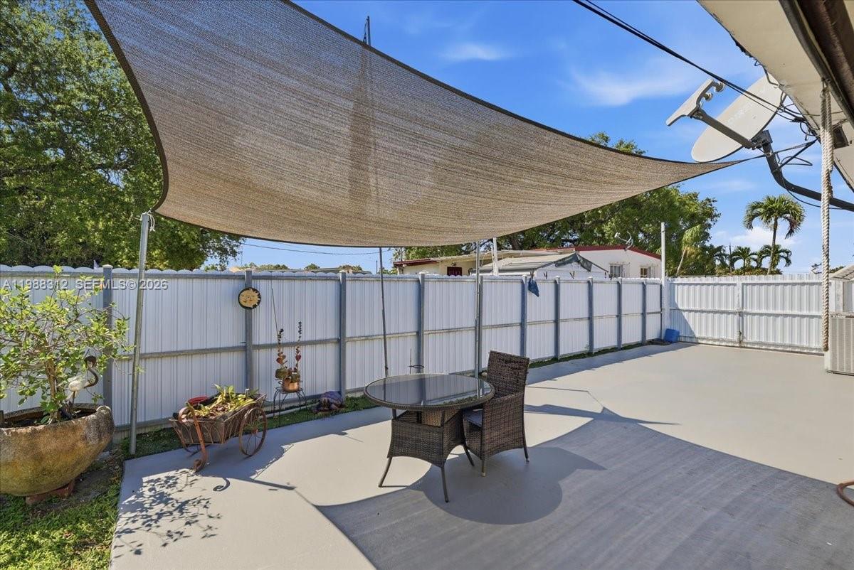 3140 Northwest 97th Street Miami, FL 33147 - Photo 21 of 37