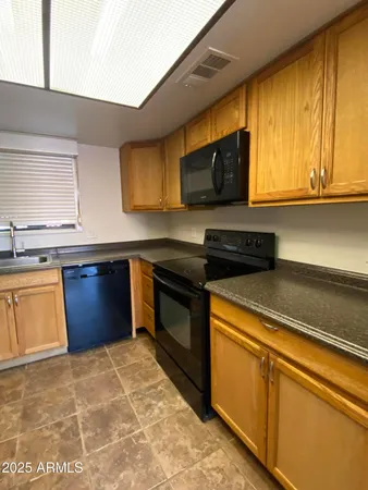 $995 | 11666 North 28th Drive, Unit 394, Phoenix, AZ 85029