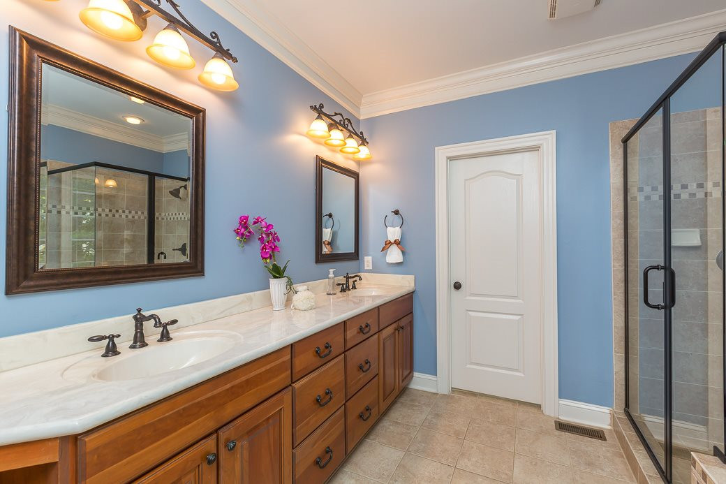 4311 Oakthorne Way Raleigh, NC 27613 - Photo 14 of 24 Photo 15