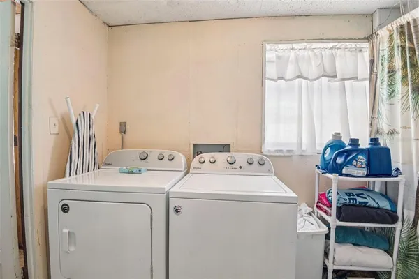 $289,000 | 14777 54th Way North, Clearwater, FL 33760