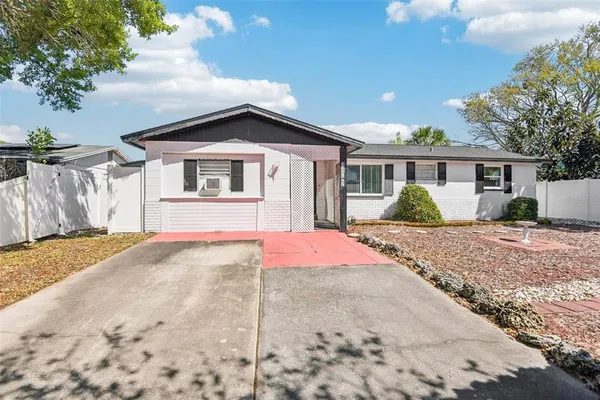 $289,000 | 14777 54th Way North, Clearwater, FL 33760