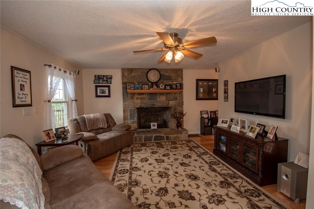 371 Roby Poe Road Crumpler, NC 28617 - Photo 16 of 50 Gallery Image 16