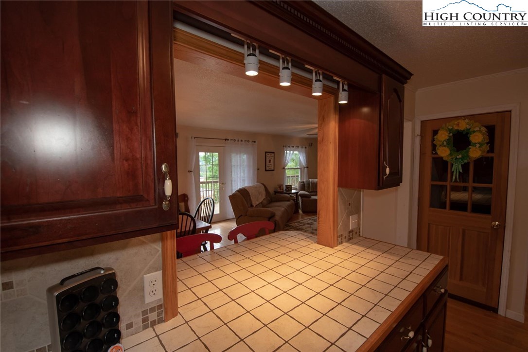 371 Roby Poe Road Crumpler, NC 28617 - Photo 17 of 50 Gallery Image 17