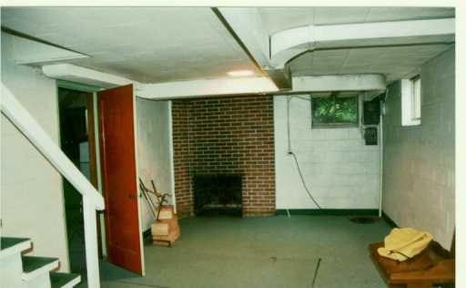 141 Gass Road Pittsburgh, PA 15229 - Photo 8 of 8 Other.