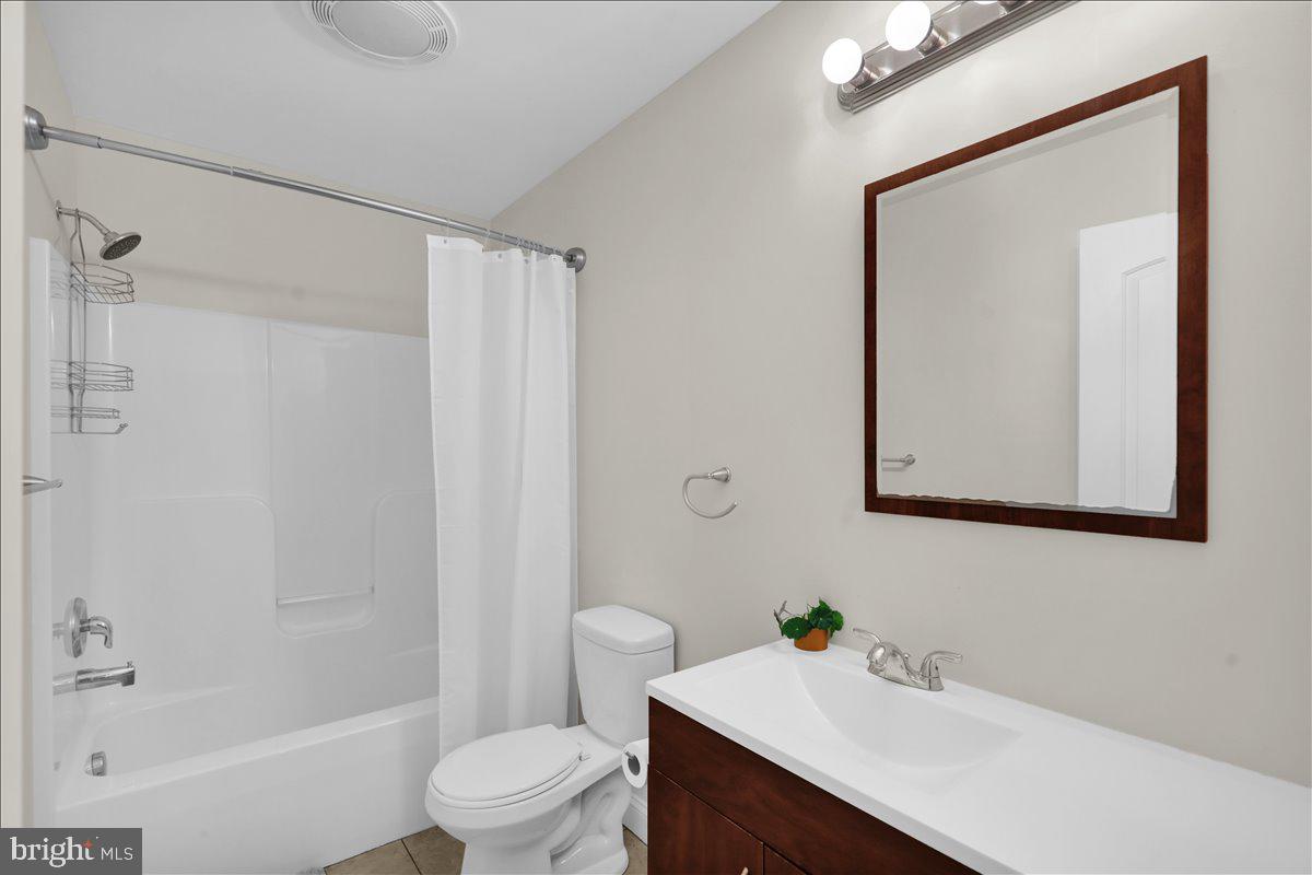 368 Granite Street Lebanon, PA 17042 - Photo 19 of 26 2nd Full Bath