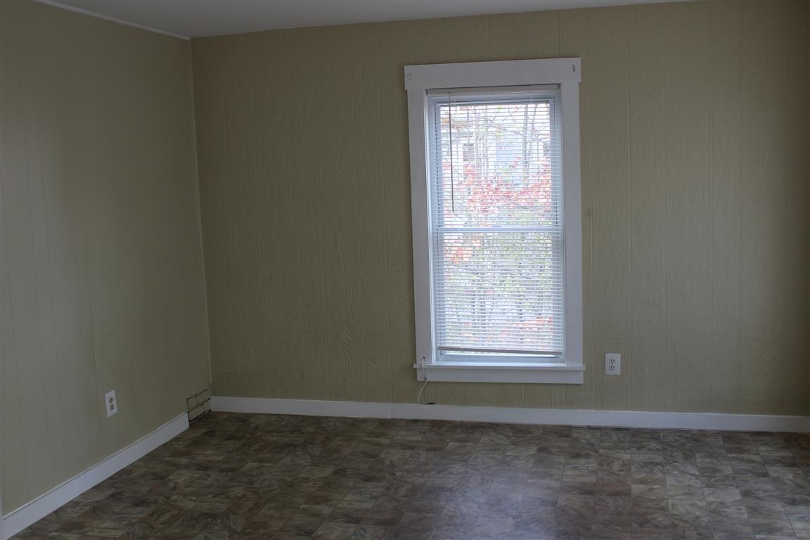 248 Main Street Claremont, NH 03743 - Photo 2 of 12